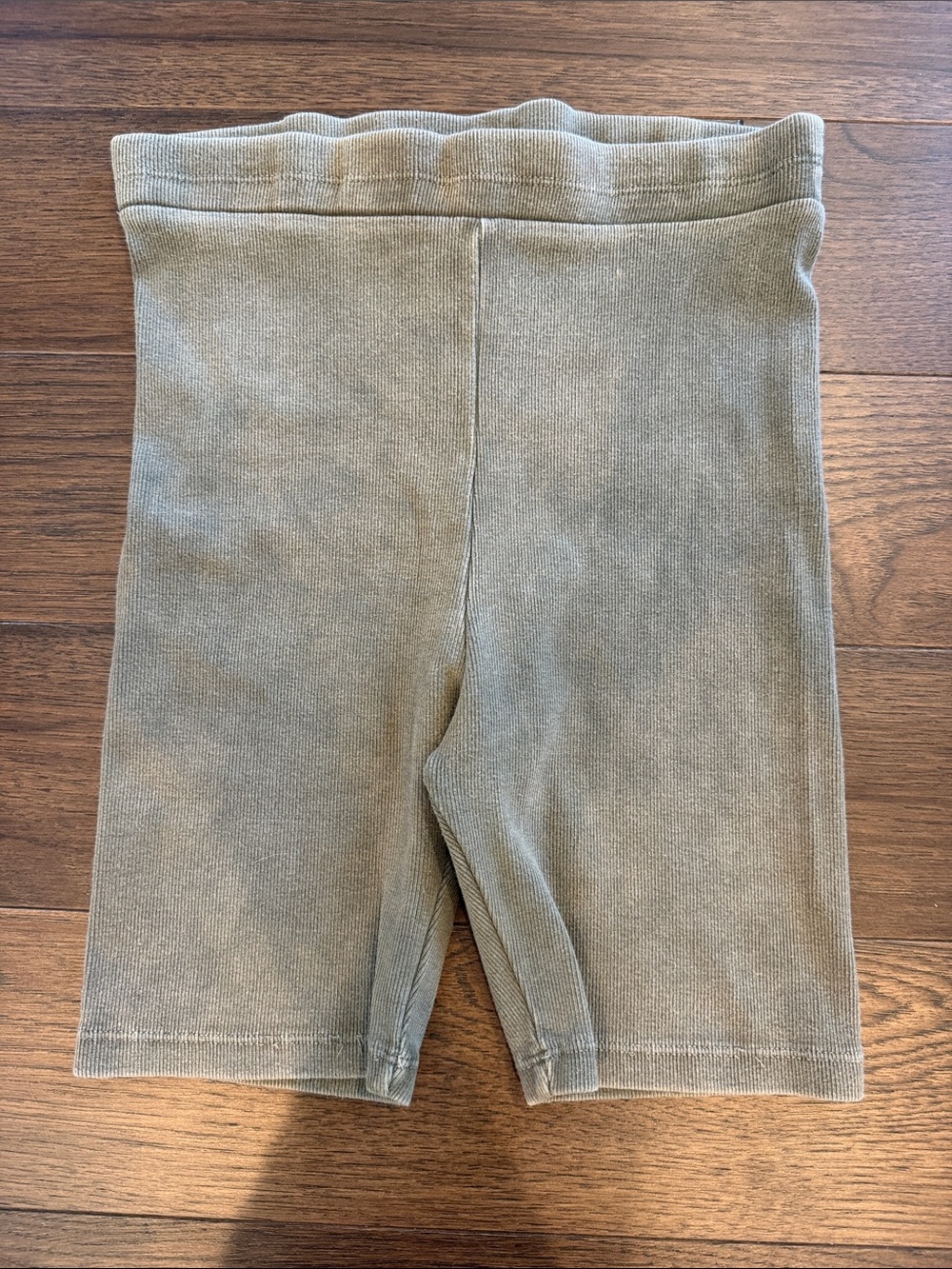emory park Green Ribbed Bike Shorts Size Medium 6.5” - C27-118